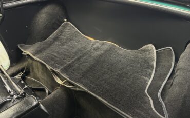 MG-Other-1974-COUPE-31