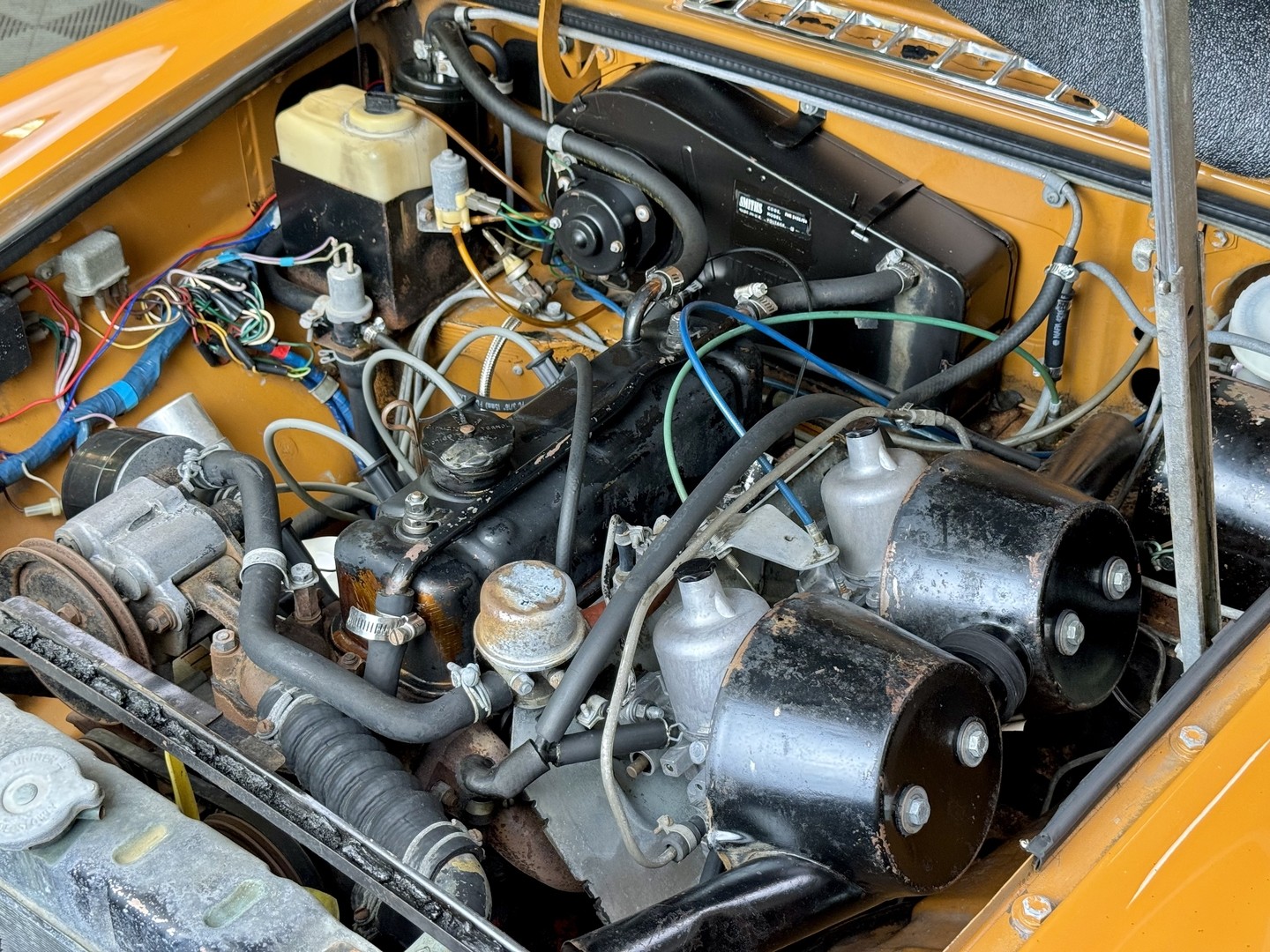 MG-Other-1974-COUPE-36