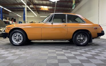 MG-Other-1974-COUPE-8