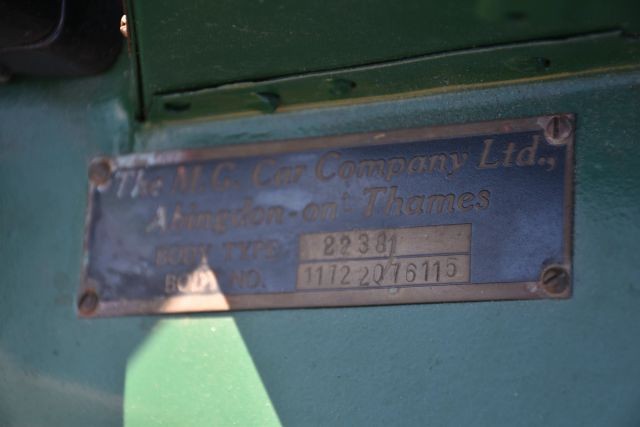 MG-TD-1954-Convertible-21