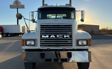 Mack-ch613-diesel-1996-white-10