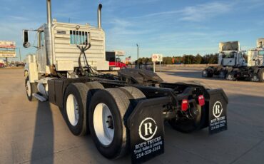 Mack-ch613-diesel-1996-white-2