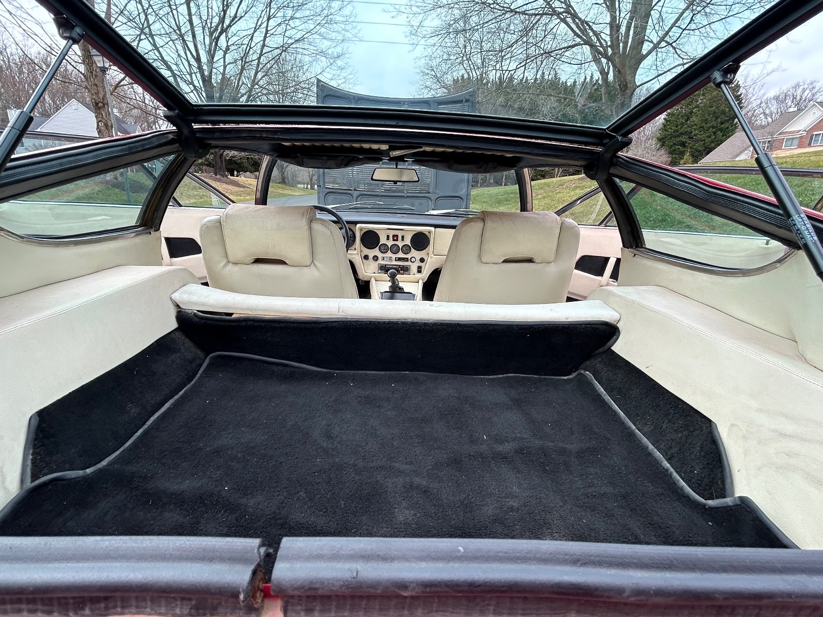 Maserati-Khamsin-1975-Coupe-28