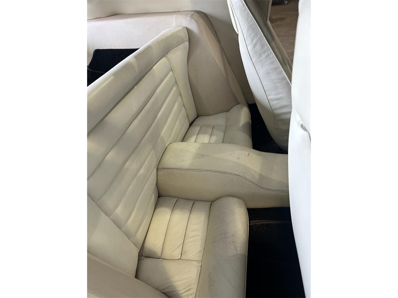 Maserati-Khamsin-1975-Red-White-21