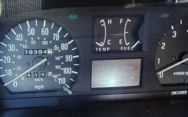 Mazda-626-1979-yellow-5