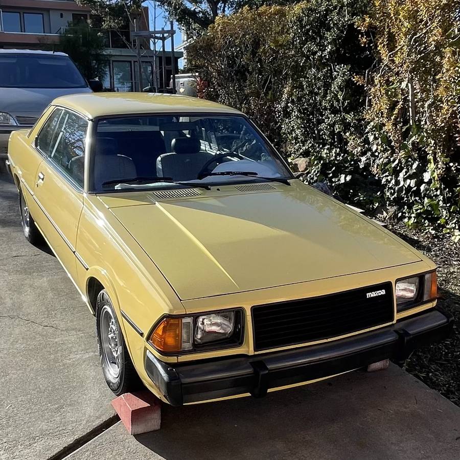 Mazda-626-1979-yellow