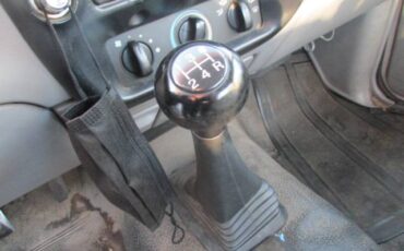 Mazda-b-series-pickup-1995-1