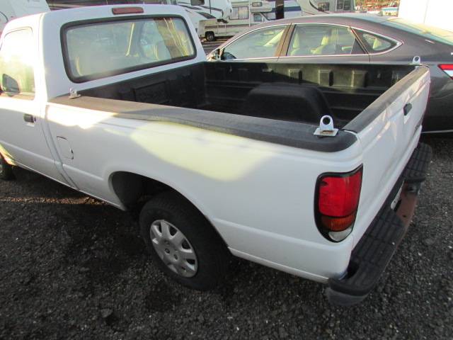 Mazda-b-series-pickup-1995-7