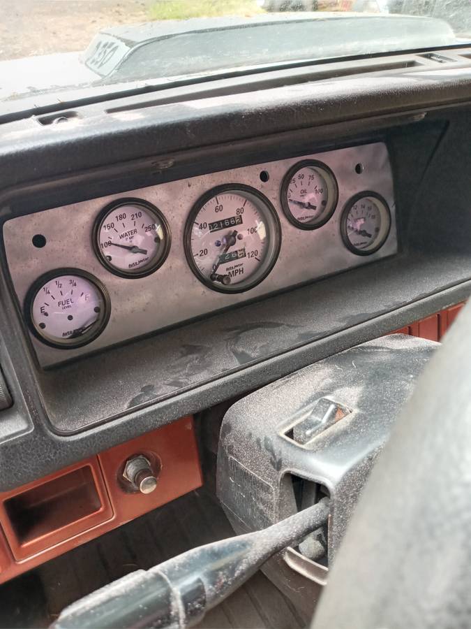 Mazda-b2200-1990-white-3