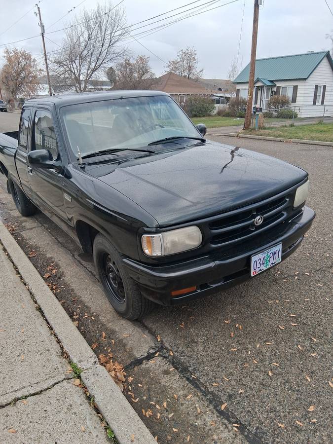 Mazda-b2300-1995-black-11