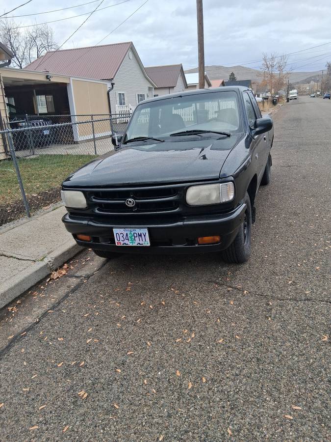 Mazda-b2300-1995-black-12