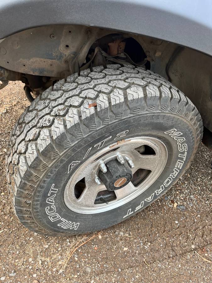 Mazda-b2600-4x4-xcab-1989-2