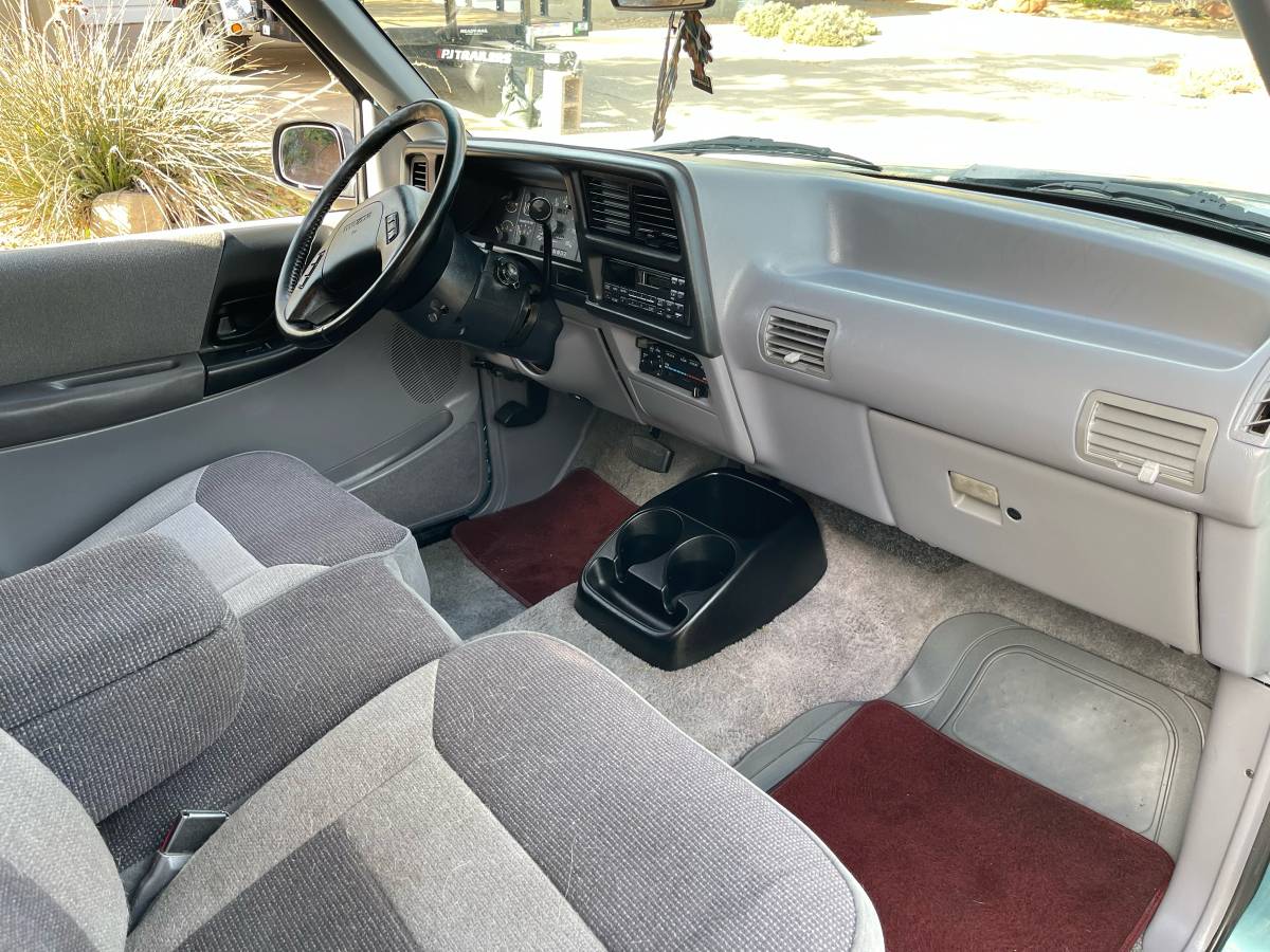 Mazda-b4000-1994-green-16