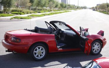 Mazda-miata-1990