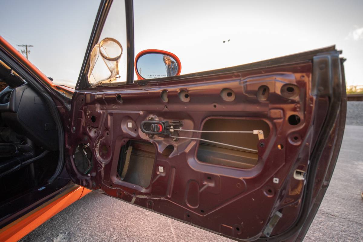 Mazda-miata-1995-orange-42