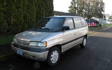 Mazda-mpv-1995-1
