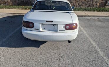 Mazda-mx-5-coupe-1991-white-2