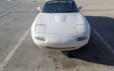 Mazda-mx-5-coupe-1991-white-3