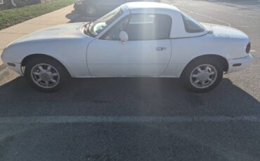 Mazda-mx-5-coupe-1991-white-4
