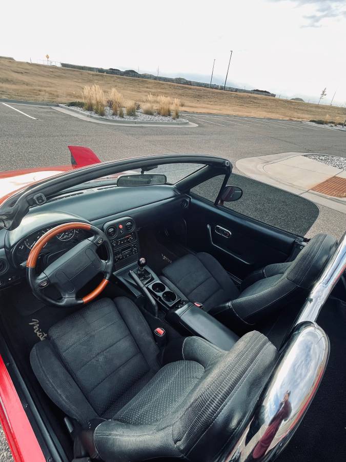Mazda-mx-5-miata-1990-4