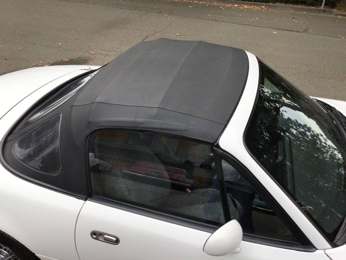 Mazda-mx-5-miata-1990-white-1