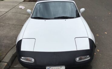 Mazda-mx-5-miata-1990-white-11