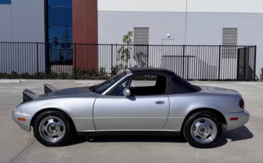 Mazda-mx-5-miata-1992-1