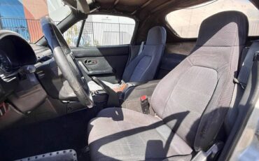 Mazda-mx-5-miata-1992-13