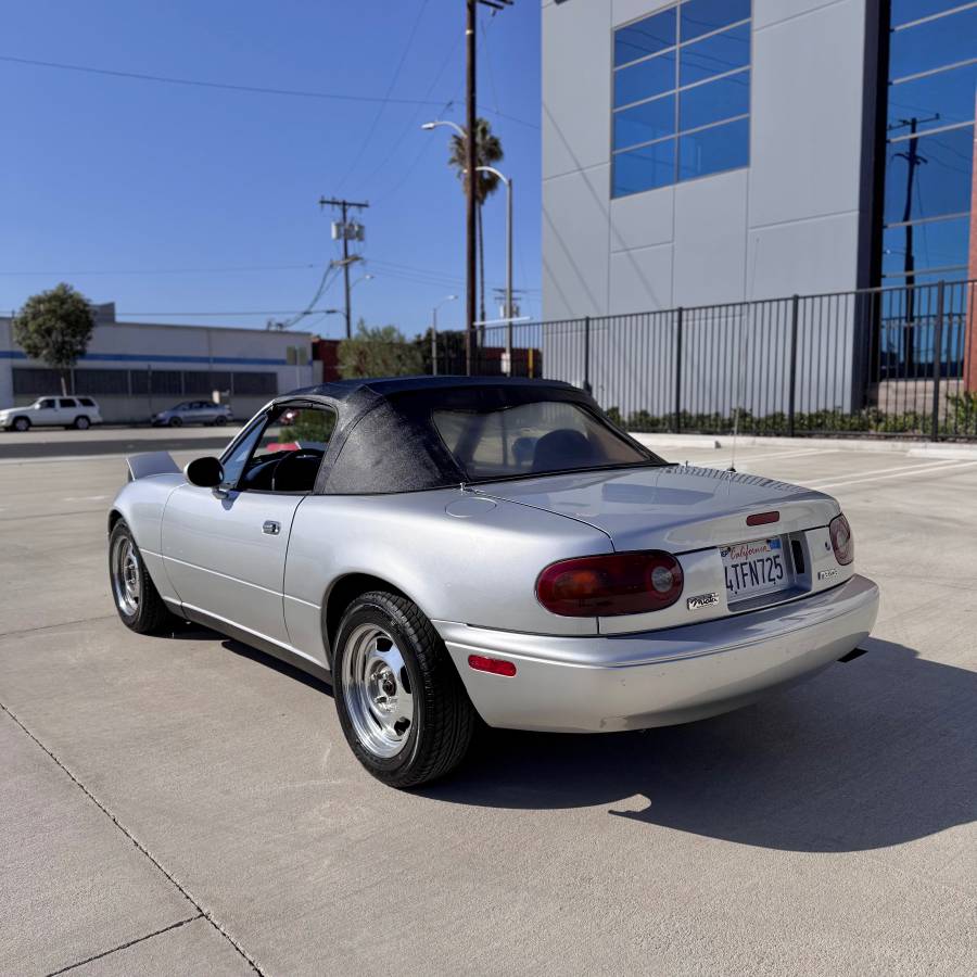 Mazda-mx-5-miata-1992-2