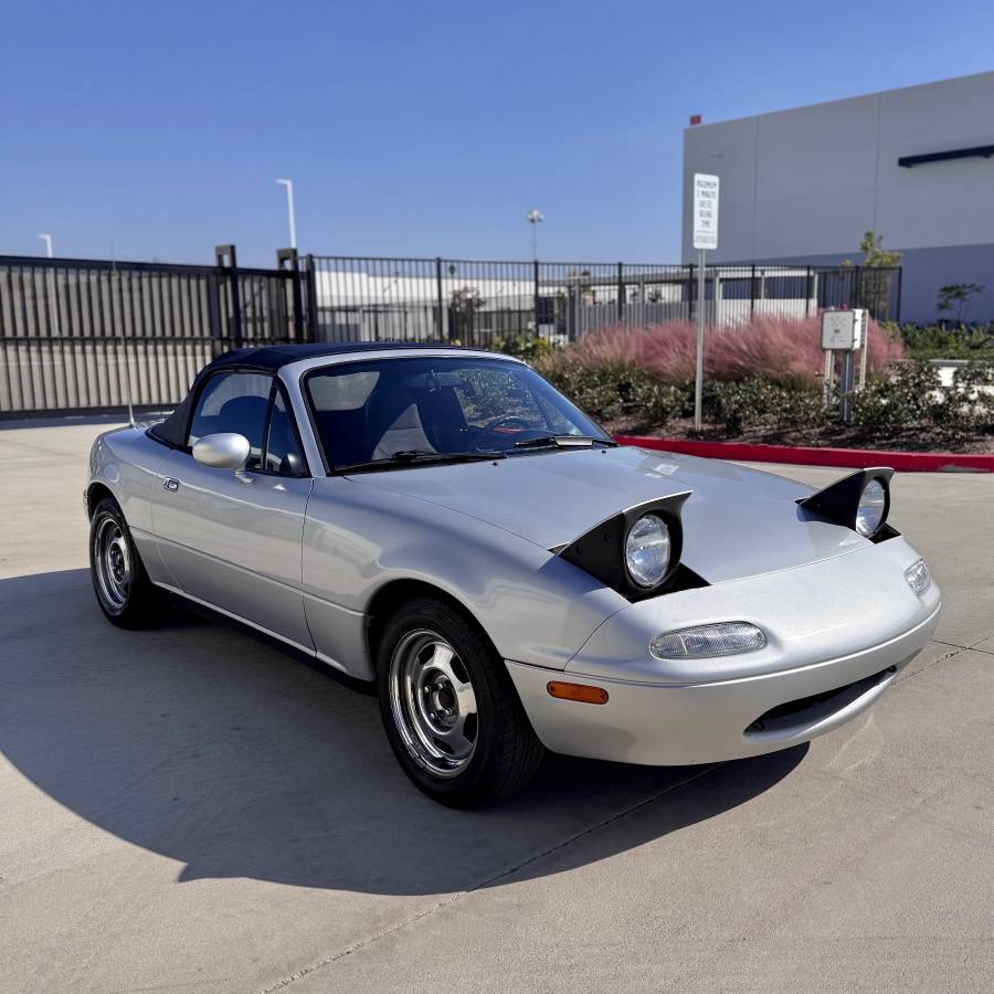 Mazda-mx-5-miata-1992-6
