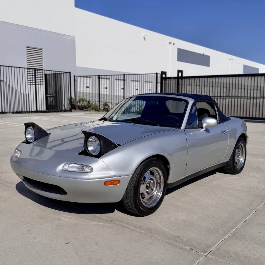 Mazda-mx-5-miata-1992