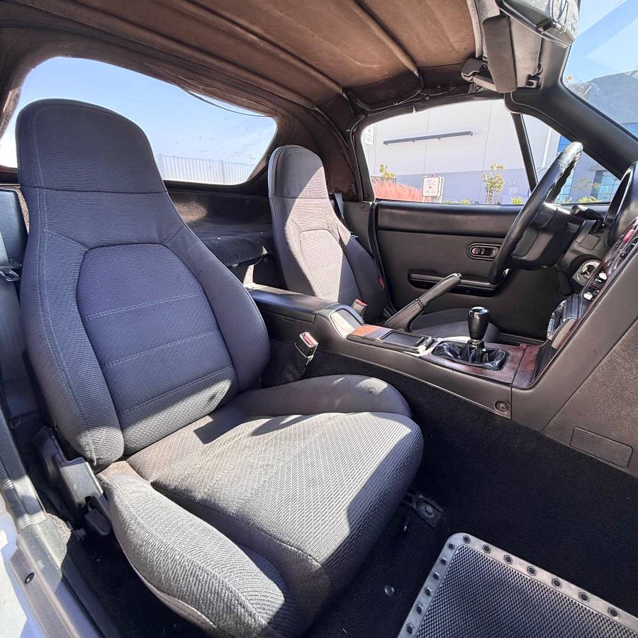 Mazda-mx-5-miata-1992-8