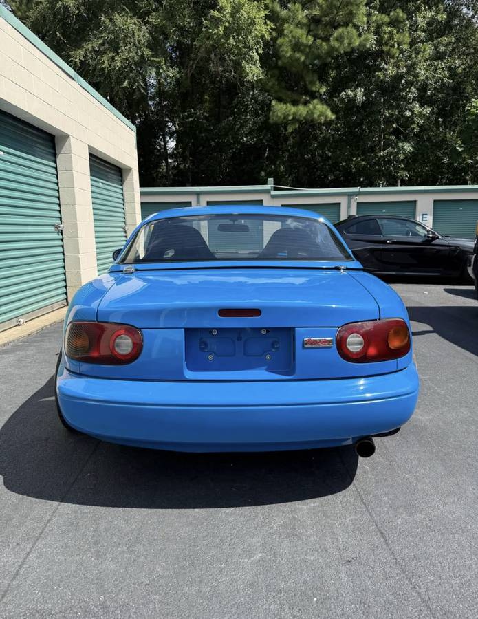 Mazda-mx-5-miata-1994-blue
