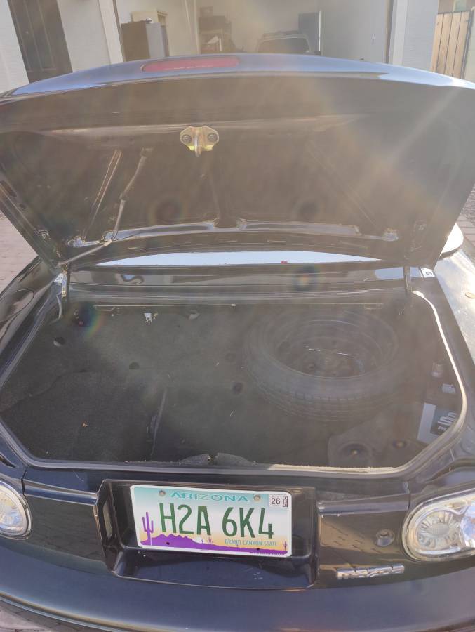 Mazda-mx-5-miata-1995-13
