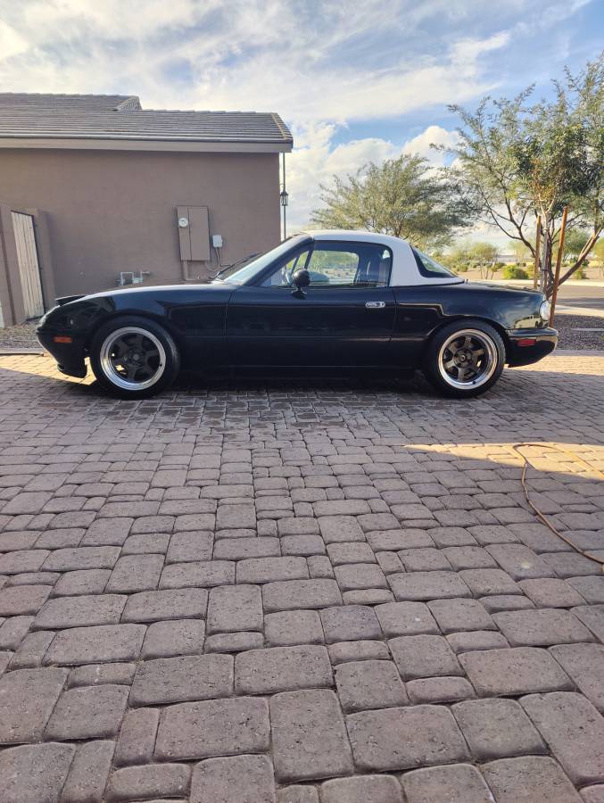 Mazda-mx-5-miata-1995-7