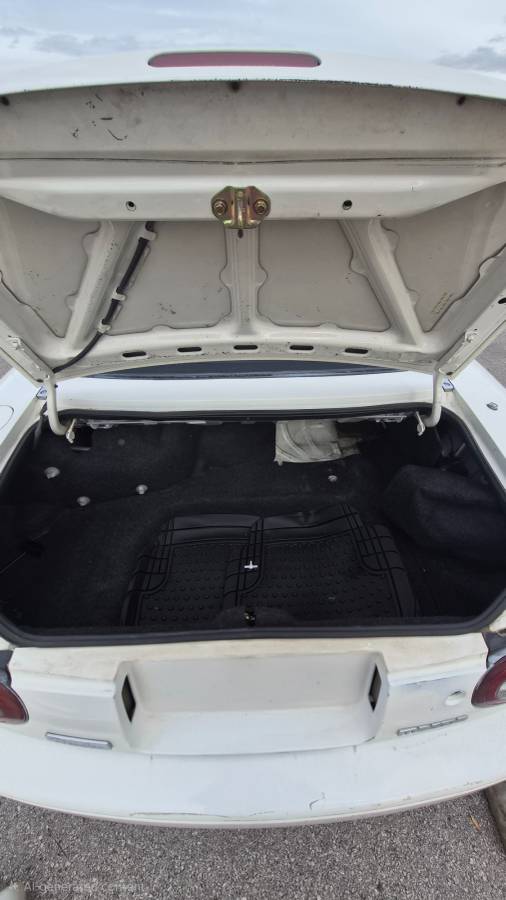 Mazda-mx-5-miata-1995-9