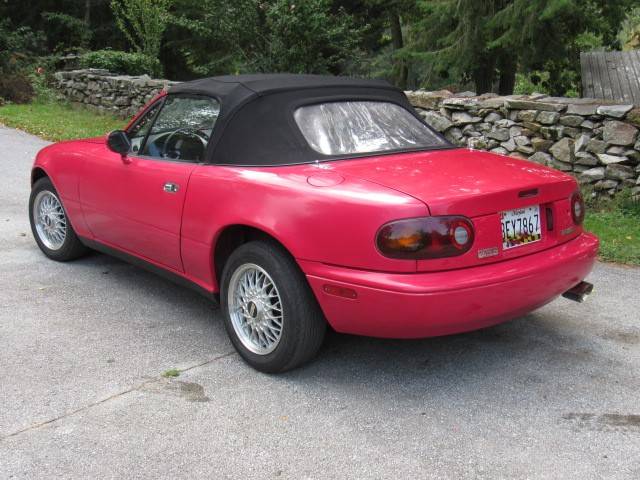 Mazda-mx-5-miata-1996-2