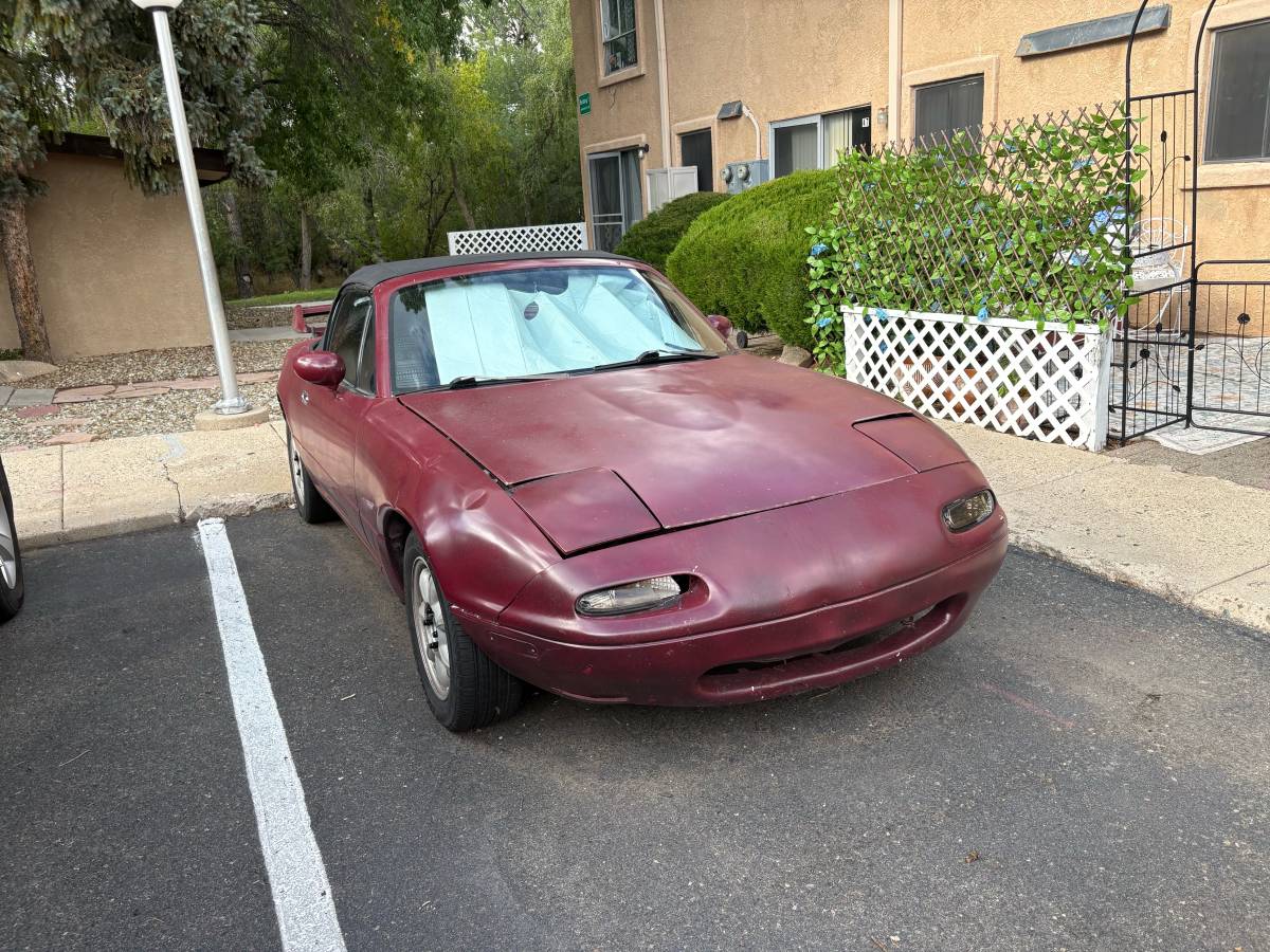 Mazda-mx5-miata-1991-red