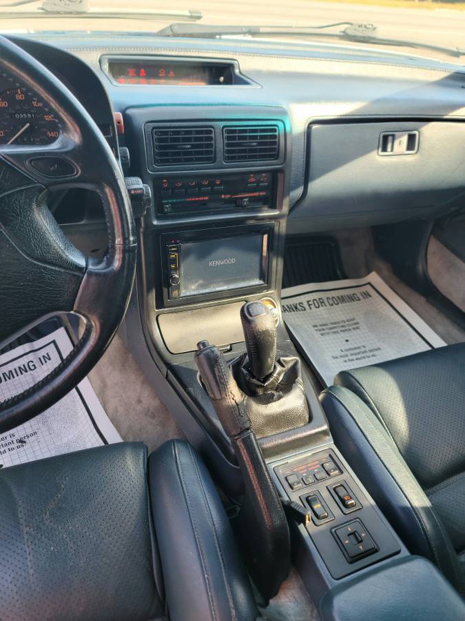 Mazda-rx-7-1990-white-12