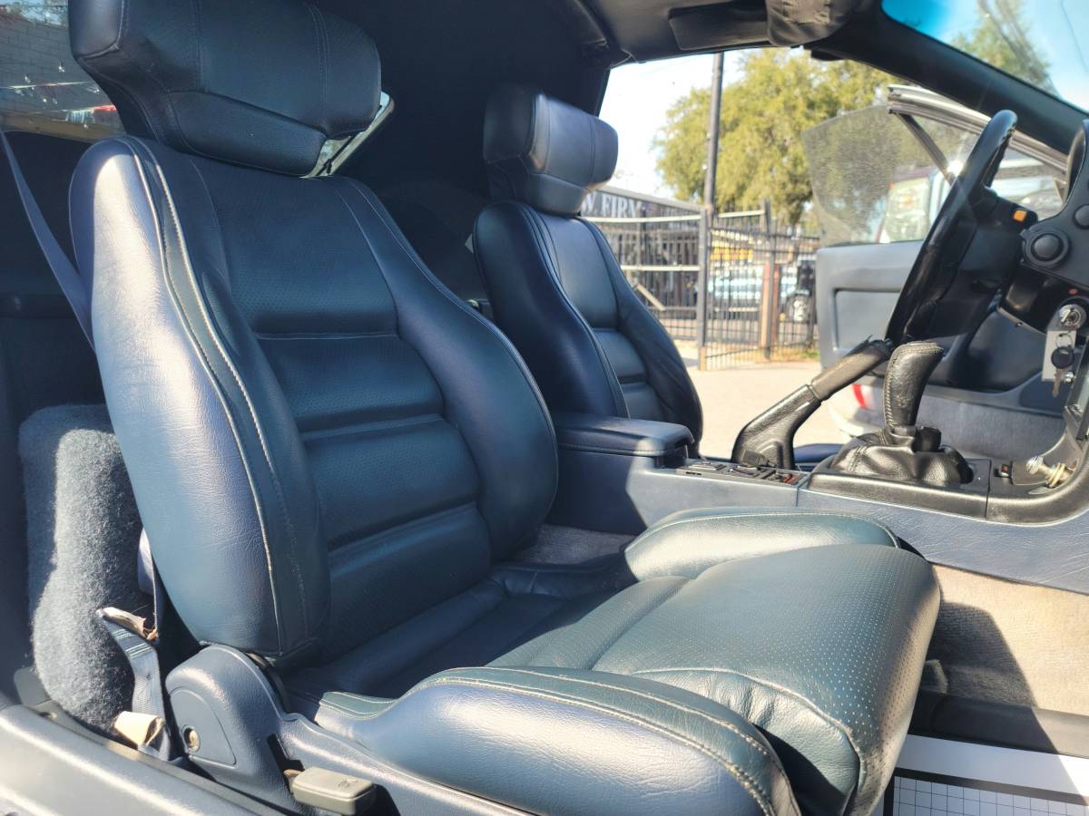 Mazda-rx-7-1990-white-14