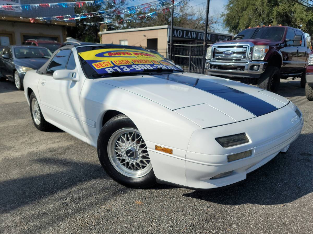 Mazda-rx-7-1990-white-2