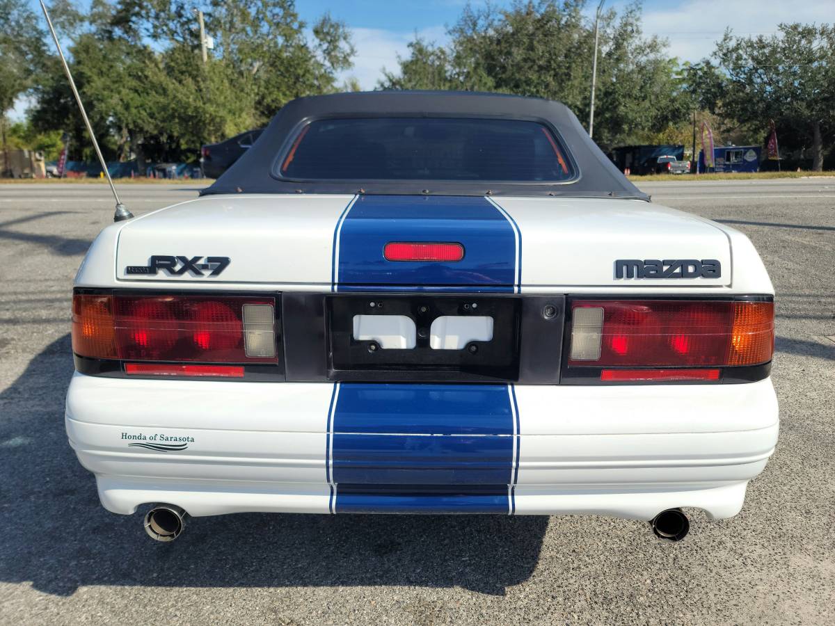 Mazda-rx-7-1990-white-5