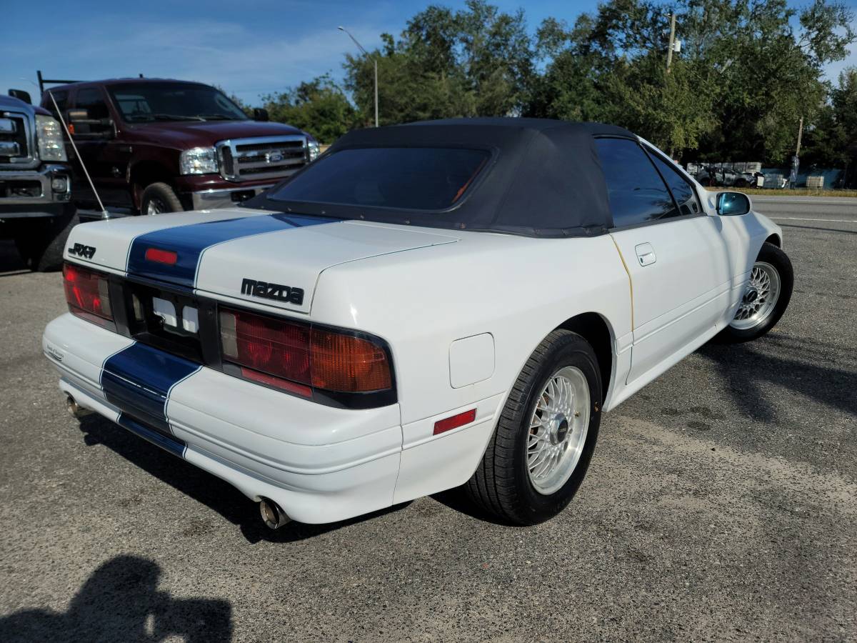 Mazda-rx-7-1990-white-6
