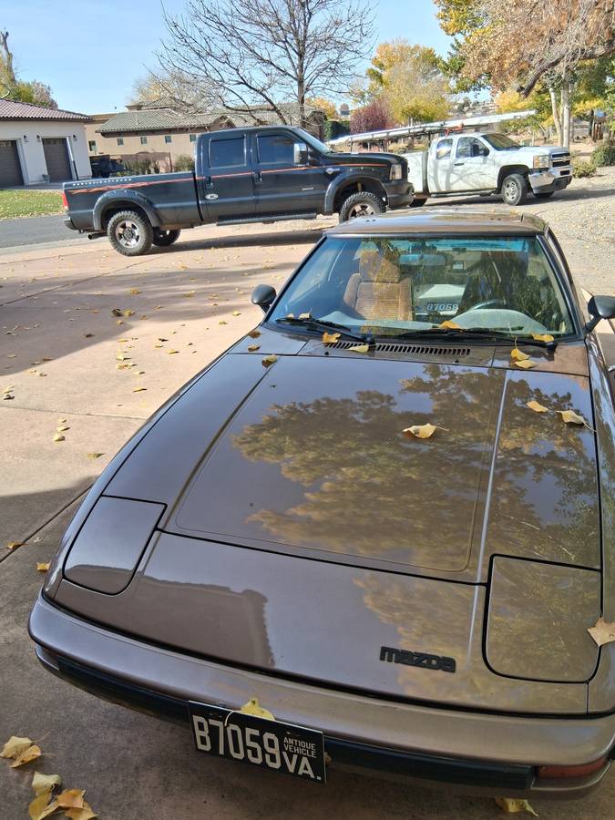 Mazda-rx7-1985-1