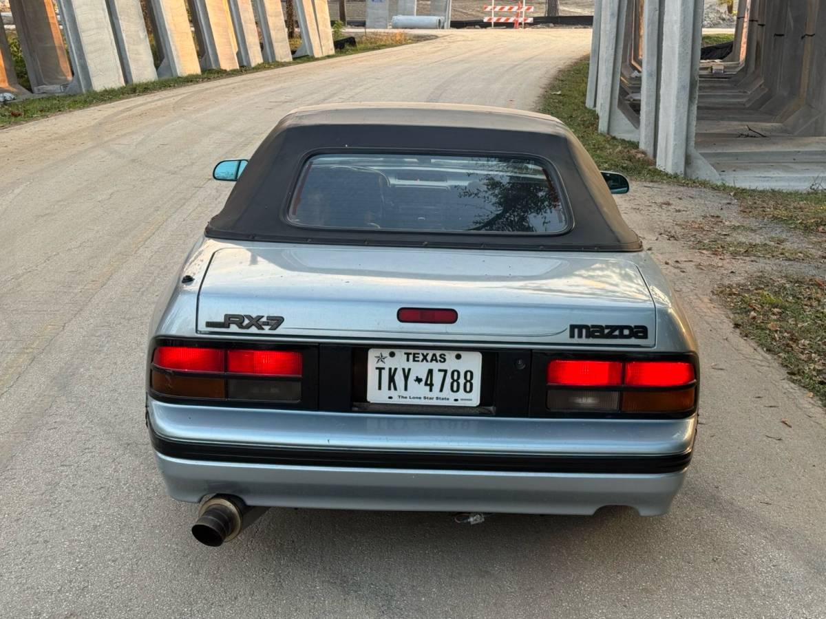 Mazda-rx7-1988-silver-2