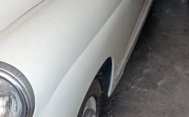 Mercedes-190db-diesel-1961-white-1