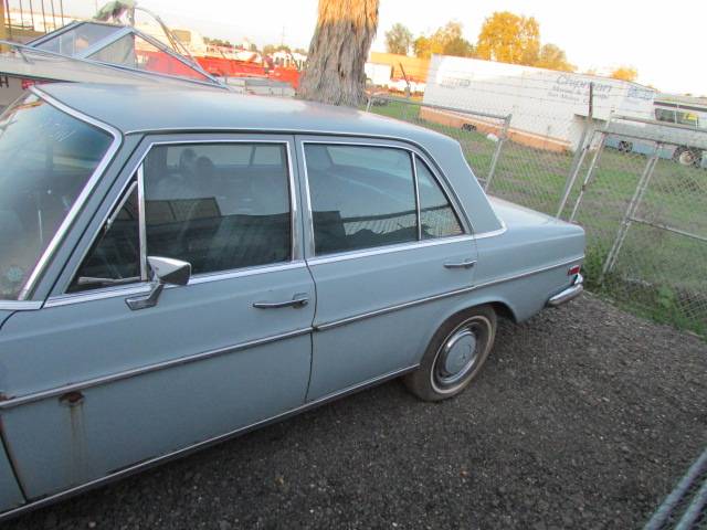 Mercedes-1969-4