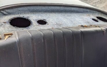 Mercedes-200d-diesel-1968-blue-4