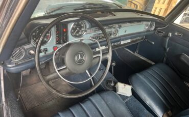 Mercedes-280-sl-1969-blue-10