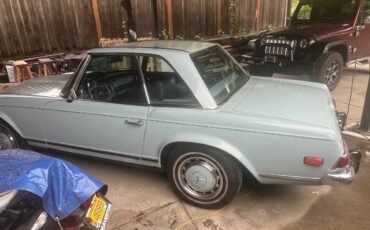 Mercedes-280-sl-1969-blue-12